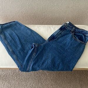 A&F Curve Love High Rise Taper Jean